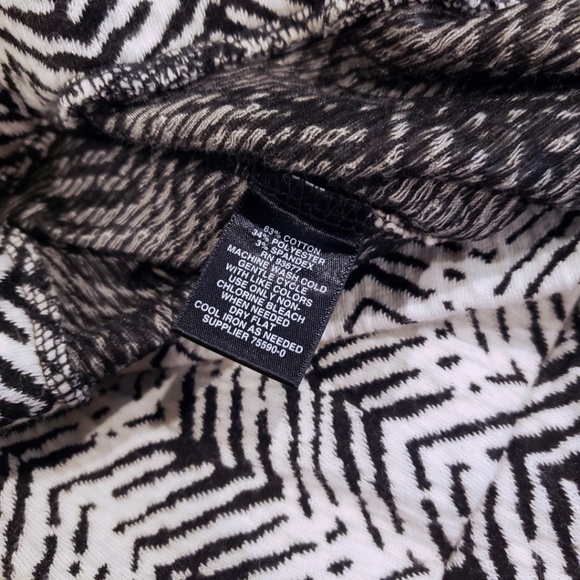 Liz Claiborne Career Pencil Skirt - Picture 5 of 6